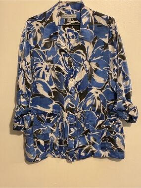 Samantha Gray Blue Floral Button-Down Shirt